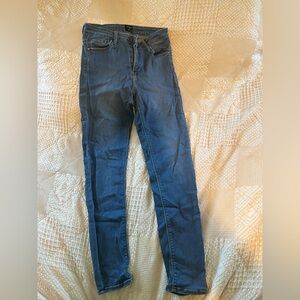Just Black Blue Skinny Jeans with Vintage Charm